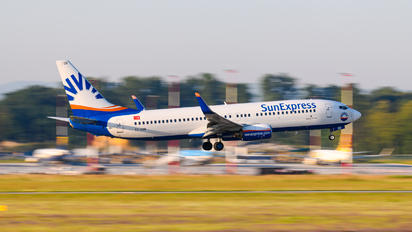 TC-SOR - SunExpress Boeing 737-8AS