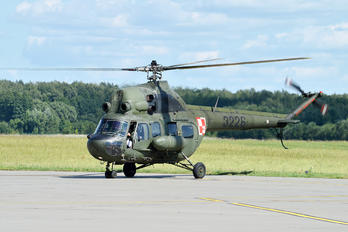3226 - Poland - Army Mil Mi-2