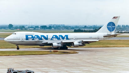 N723PA - Pan Am Boeing 747-200