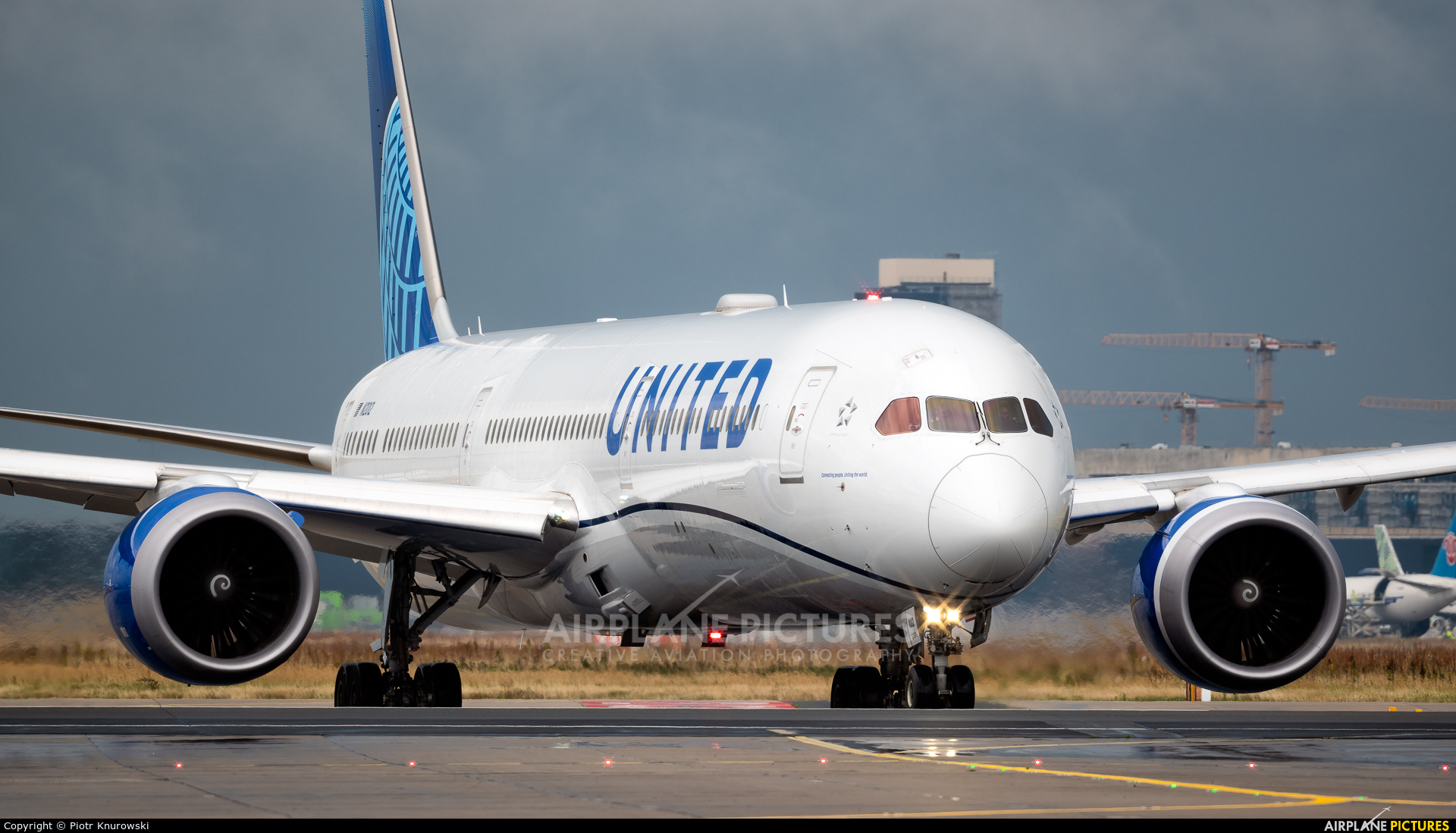 N12012 - United Airlines Boeing 787-10 Dreamliner at Frankfurt | Photo ...