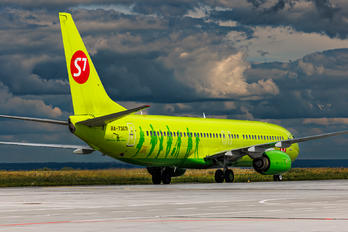 RA-73671 - S7 Airlines Boeing 737-800
