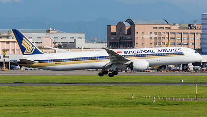 9V-SCI - Singapore Airlines Boeing 787-10 Dreamliner