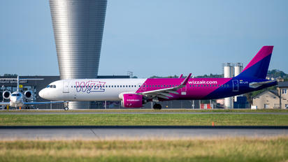 HA-LVO - Wizz Air Airbus A321 NEO
