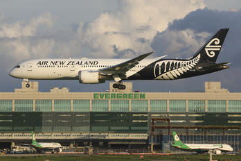 ZK-NZC - Air New Zealand Boeing 787-9 Dreamliner