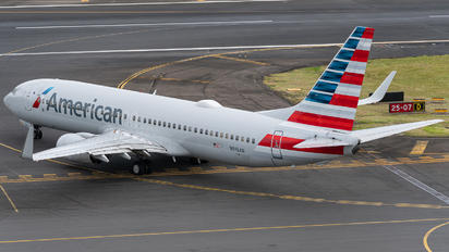 N916AN - American Airlines Boeing 737-800