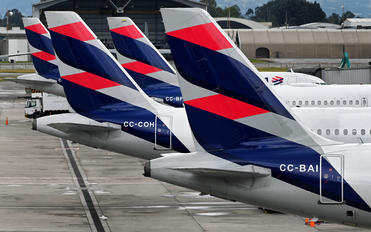 CC-BAI - LATAM Chile Airbus A320