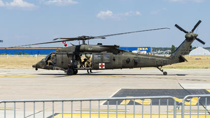 11-20354 - USA - Army Sikorsky UH-60M Black Hawk