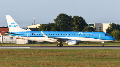 PH-EXY - KLM Cityhopper Embraer ERJ-190 (190-100)
