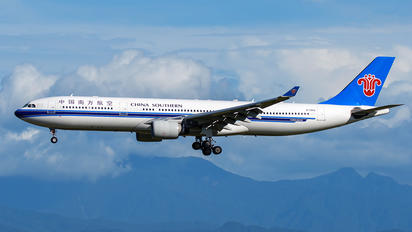 B-5959 - China Southern Airlines Airbus A330-300