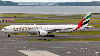 A6-EQG - Emirates Airlines Boeing 777-300ER