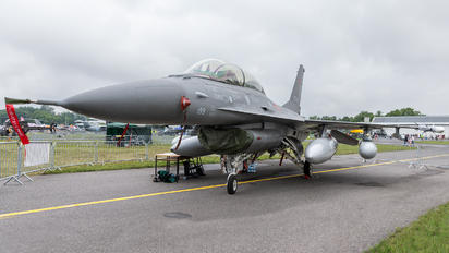 ET-199 - Denmark - Air Force General Dynamics F-16B Fighting Falcon