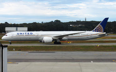 N16009 - United Airlines Boeing 787-10 Dreamliner