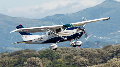 TI-AKB - Private Cessna 206 Stationair (all models)