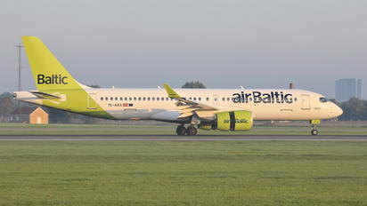 YL-ABA - Air Baltic Airbus A220-300