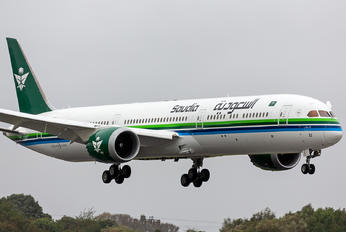 HZ-AR32 - Saudi Arabian Airlines Boeing 787-10 Dreamliner