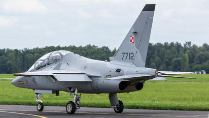 7712 - Poland - Air Force Leonardo- Finmeccanica M-346 Master/ Lavi/ Bielik