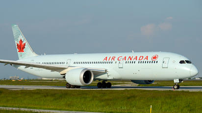 C-FGEI - Air Canada Boeing 787-9 Dreamliner