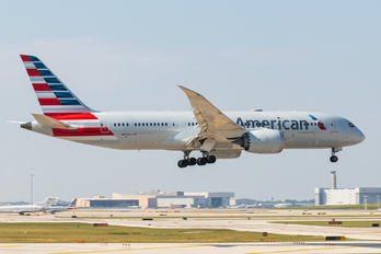N815AA - American Airlines Boeing 787-8 Dreamliner