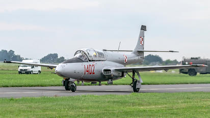 1402 - Fundacja Biało-Czerwone Skrzydła PZL TS-11 Iskra