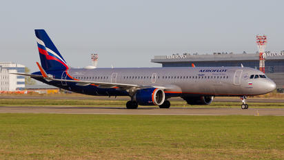 RA-73705 - Aeroflot Airbus A321-271NX