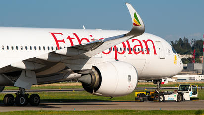 ET-AWM - Ethiopian Airlines Airbus A350-900