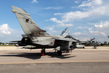 MM7055 - Italy - Air Force Panavia Tornado - ECR