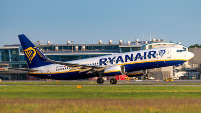 SP-RSN - Ryanair Sun Boeing 737-8AS
