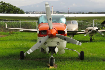 TI-ANT - Private Cessna 210 Centurion