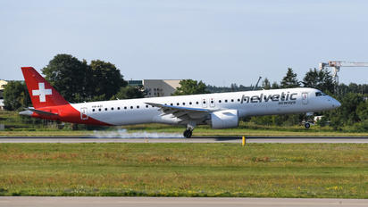 HB-AZI - Helvetic Airways Embraer ERJ-195-E2