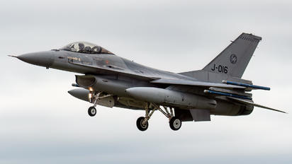 J-016 - Netherlands - Air Force General Dynamics F-16A Fighting Falcon
