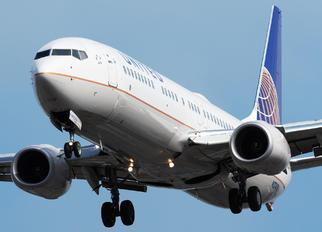 N37474 - United Airlines Boeing 737-900