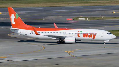 HL8323 - T'Way Air Boeing 737-8LJ