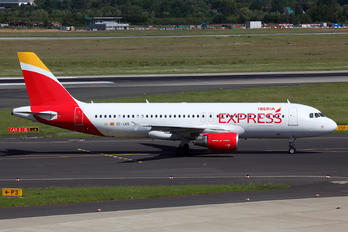 EC-LUS - Iberia Express Airbus A320
