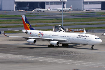 RP-C3435 - Philippines Airlines Airbus A340-300