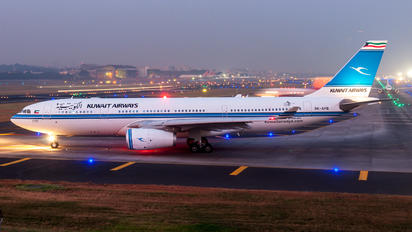 9K-APB - Kuwait Airways Airbus A330-200