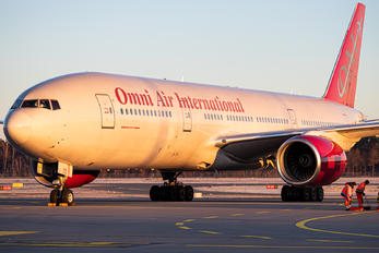 N819AX - Omni Air International Boeing 777-200ER