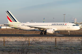 F-HBNG - Air France Airbus A320