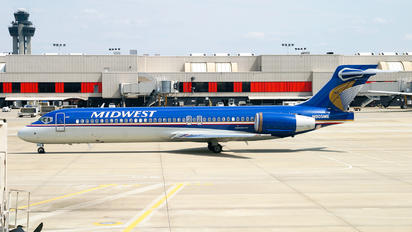 N905ME - Midwest Airlines Boeing 717
