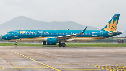 VN-A620 - Vietnam Airlines Airbus A321 NEO