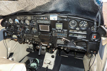 LV-ITI - Private Piper PA-32 Cherokee Six