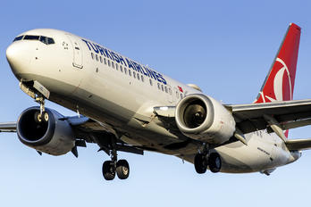 TC-LCL - Turkish Airlines Boeing 737-8 MAX