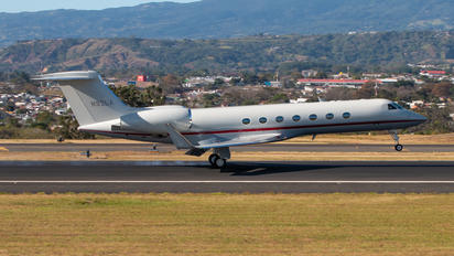 N92LA - Private Gulfstream Aerospace G-V, G-V-SP, G500, G550