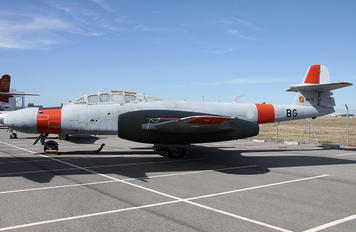 NF11-8 - France - Air Force Gloster Meteor NF.11