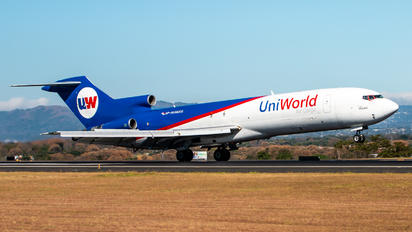 HP-1939UCG - Uniworld Air Cargo Boeing 727-200F (Adv)