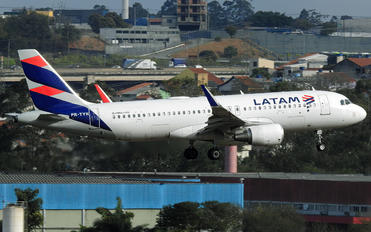 PR-TYN - LATAM Brasil Airbus A320