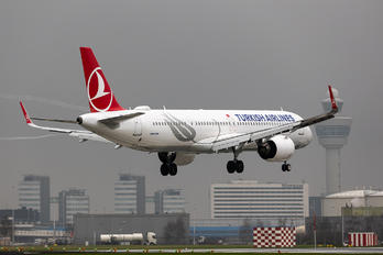 TC-LTC - Turkish Airlines Airbus A321 NEO