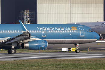 VN-A611 - Vietnam Airlines Airbus A321