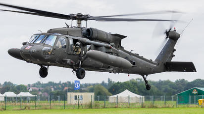10-20245 - USA - Air Force Sikorsky UH-60M Black Hawk