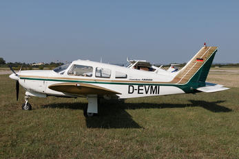 D-EVMI - Private Piper PA-28 Cherokee