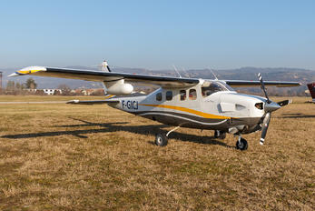 F-GICJ - Private Cessna 210 Centurion
